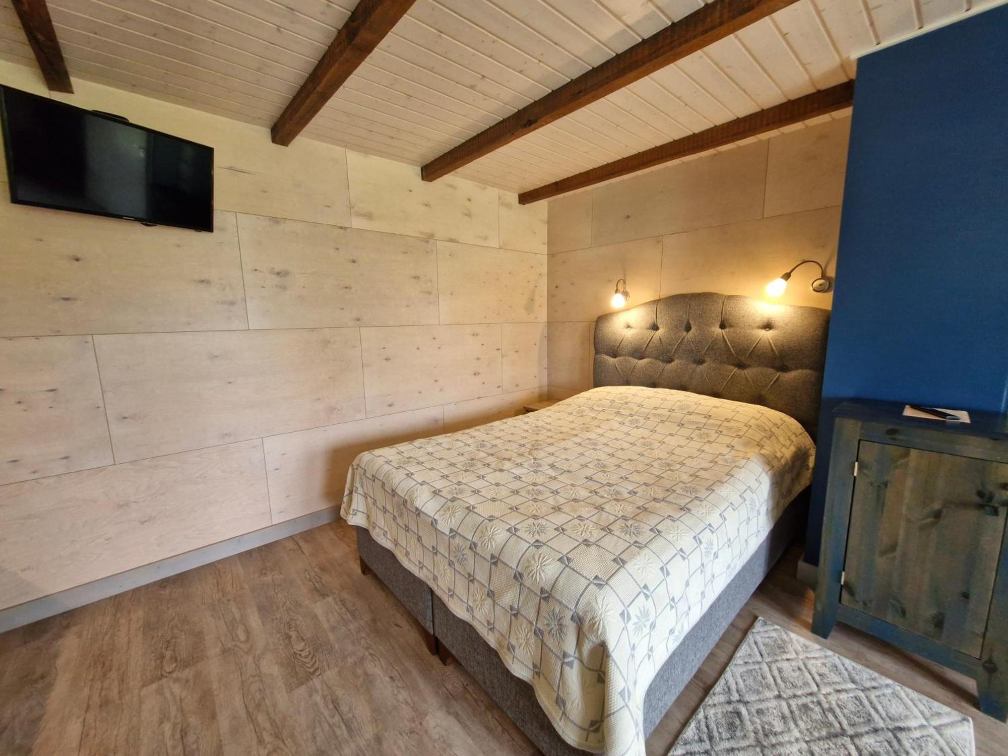 Piibelehe Guest Accommodation Kuressaare Exterior foto